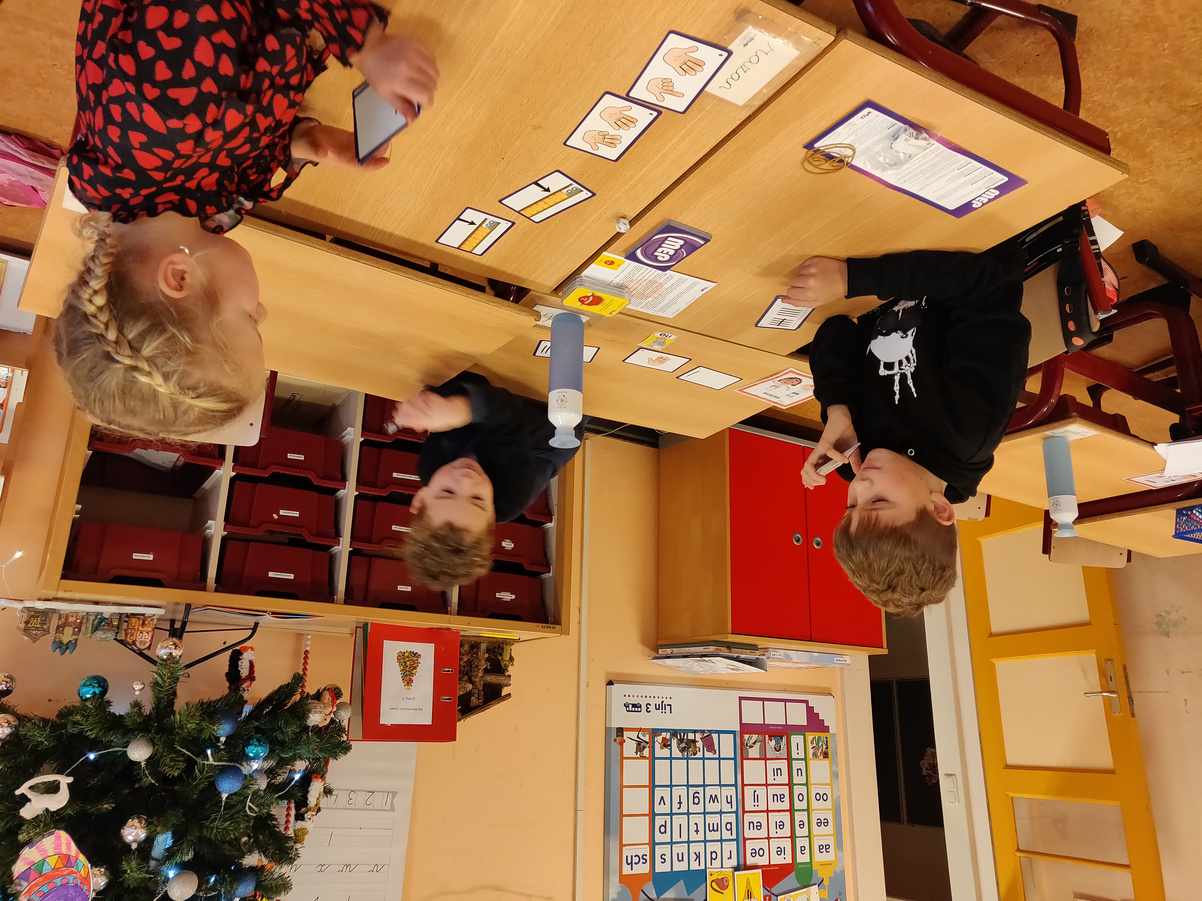 Samenwerking tussen groep 3 en groep 7!